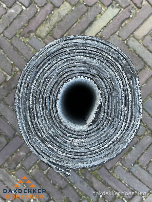 Rol EPDM dakbedekking materiaal voor plat dak in Doesburg